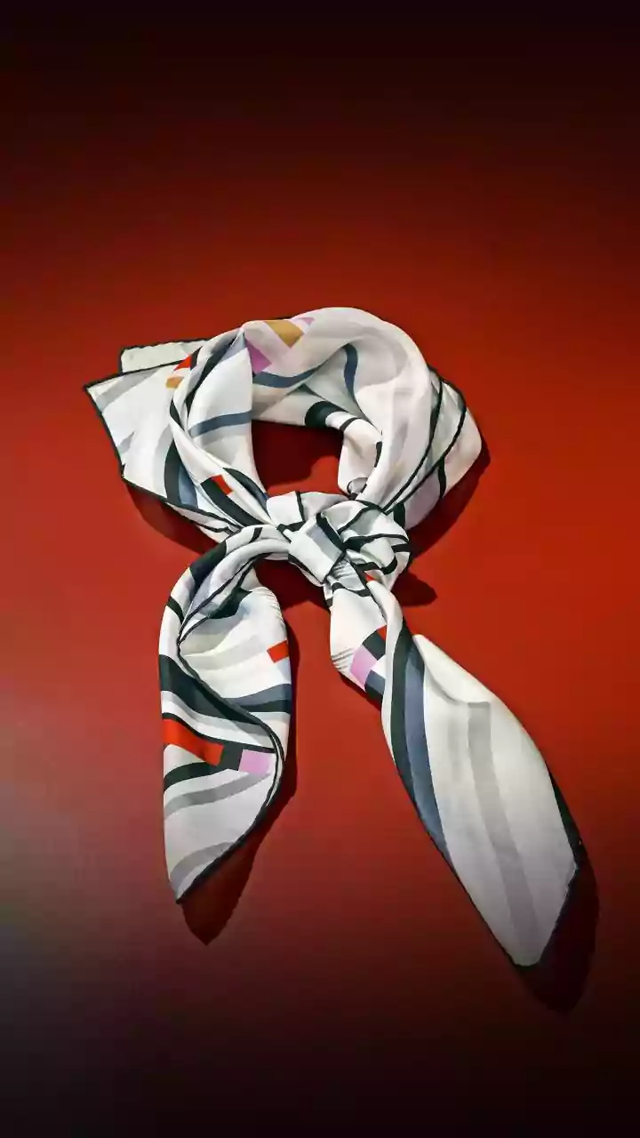 Scarf wrapping: All about this quirky yet effective self-care ritual