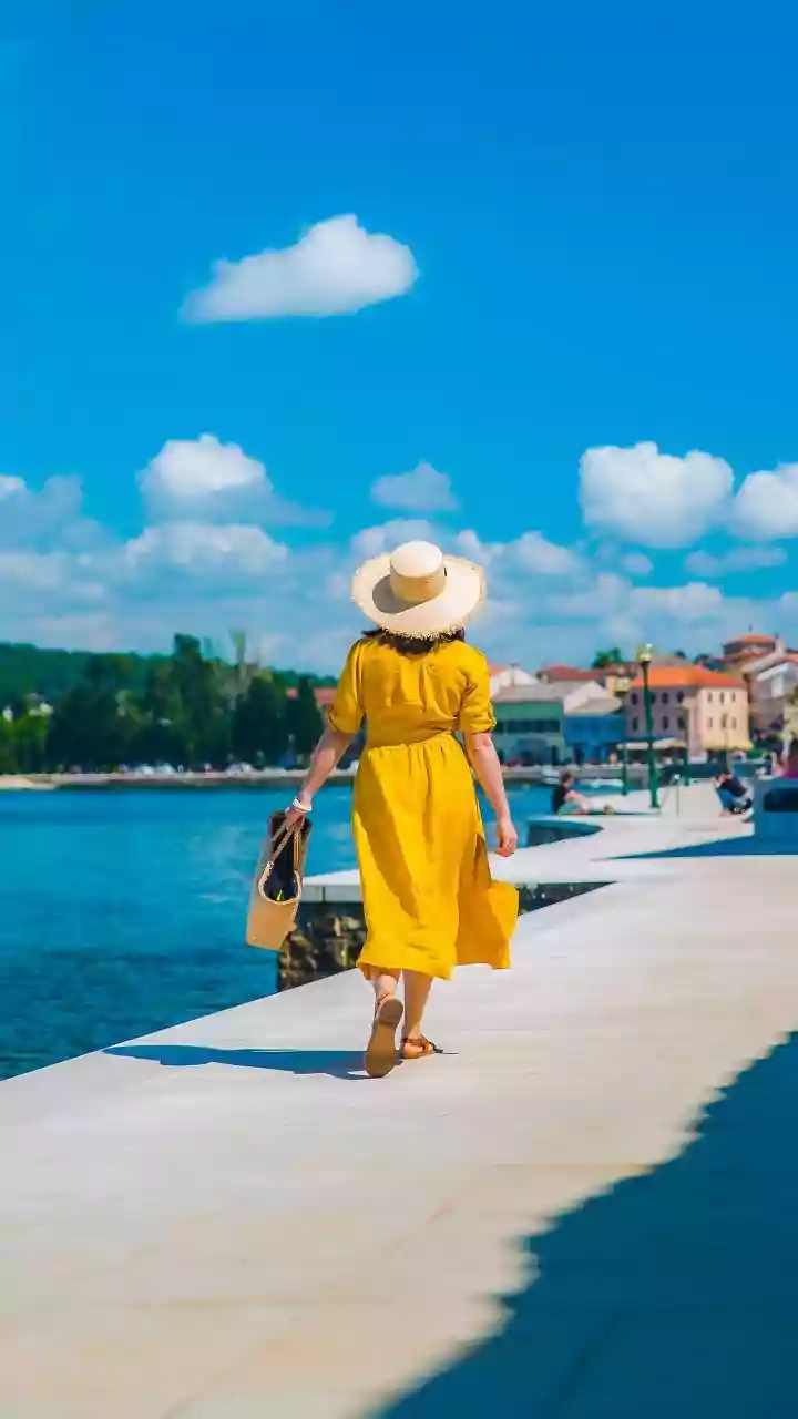 7 Chic Summer Outfits: Stay Cool & Trendy All Season Long!