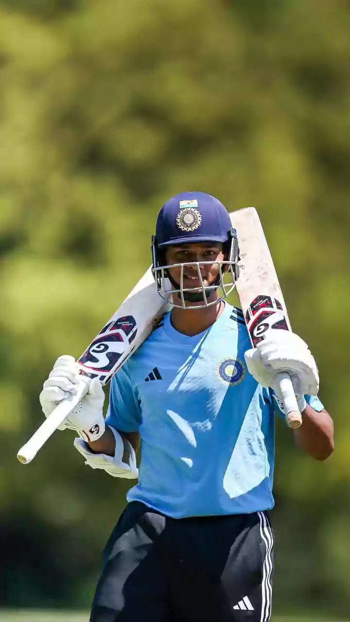 MI trade rumours: 3 players like Shivam Dube, Yashasvi Jaiswal & Ayush Mhatre they are eyeing from other teams