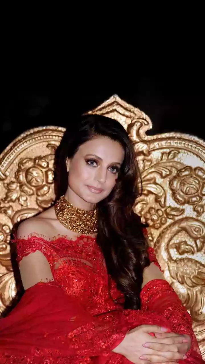 Ameesha Patel Sends Birthday Wishes To Salman Khan, Hopes For His 'Blockbuster Movies' Ahead