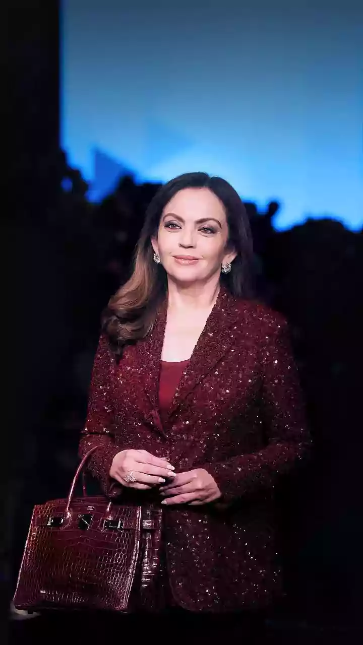 Nita Ambani's Dazzling Style: A Fashion Icon