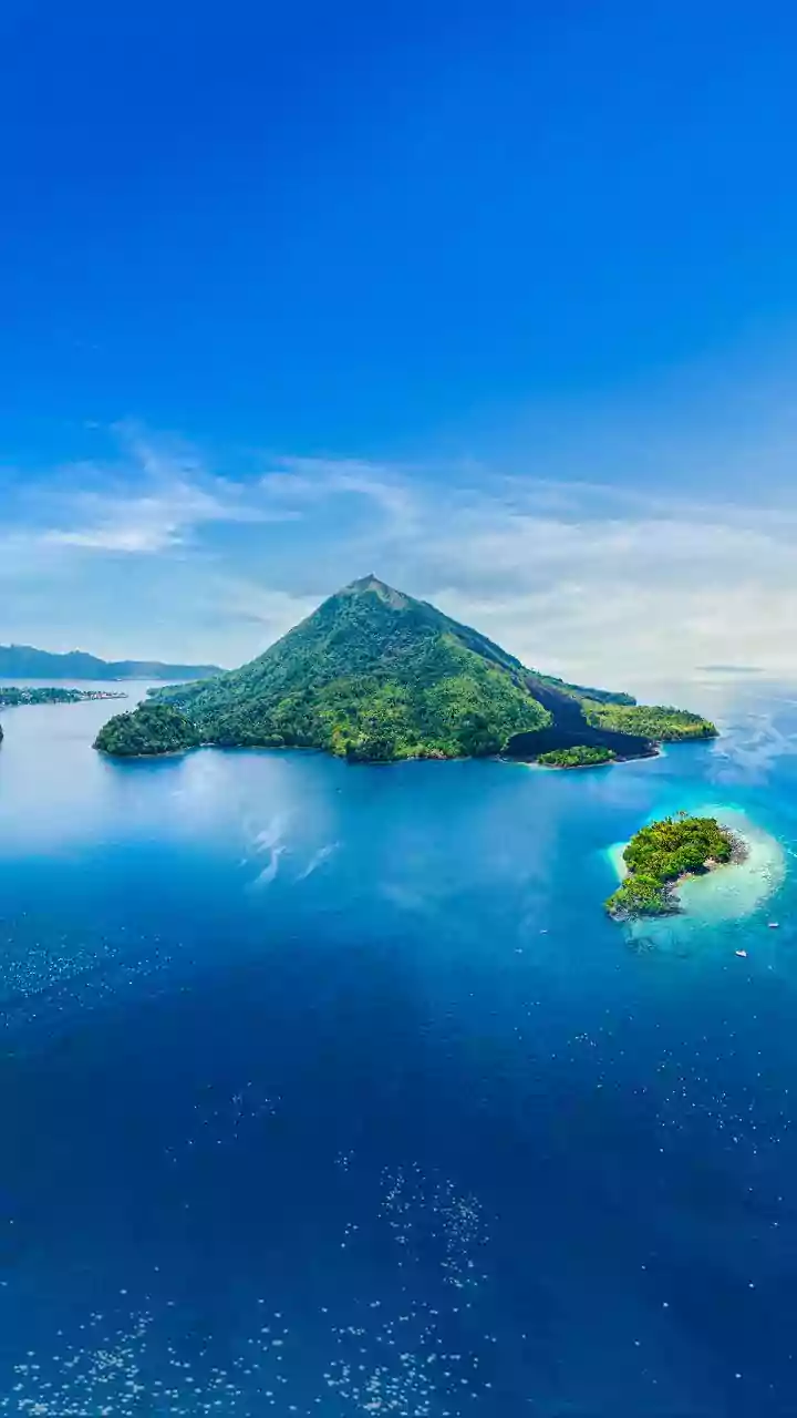 New Year's Eve cruise to offer glimpse of India's lone active volcano