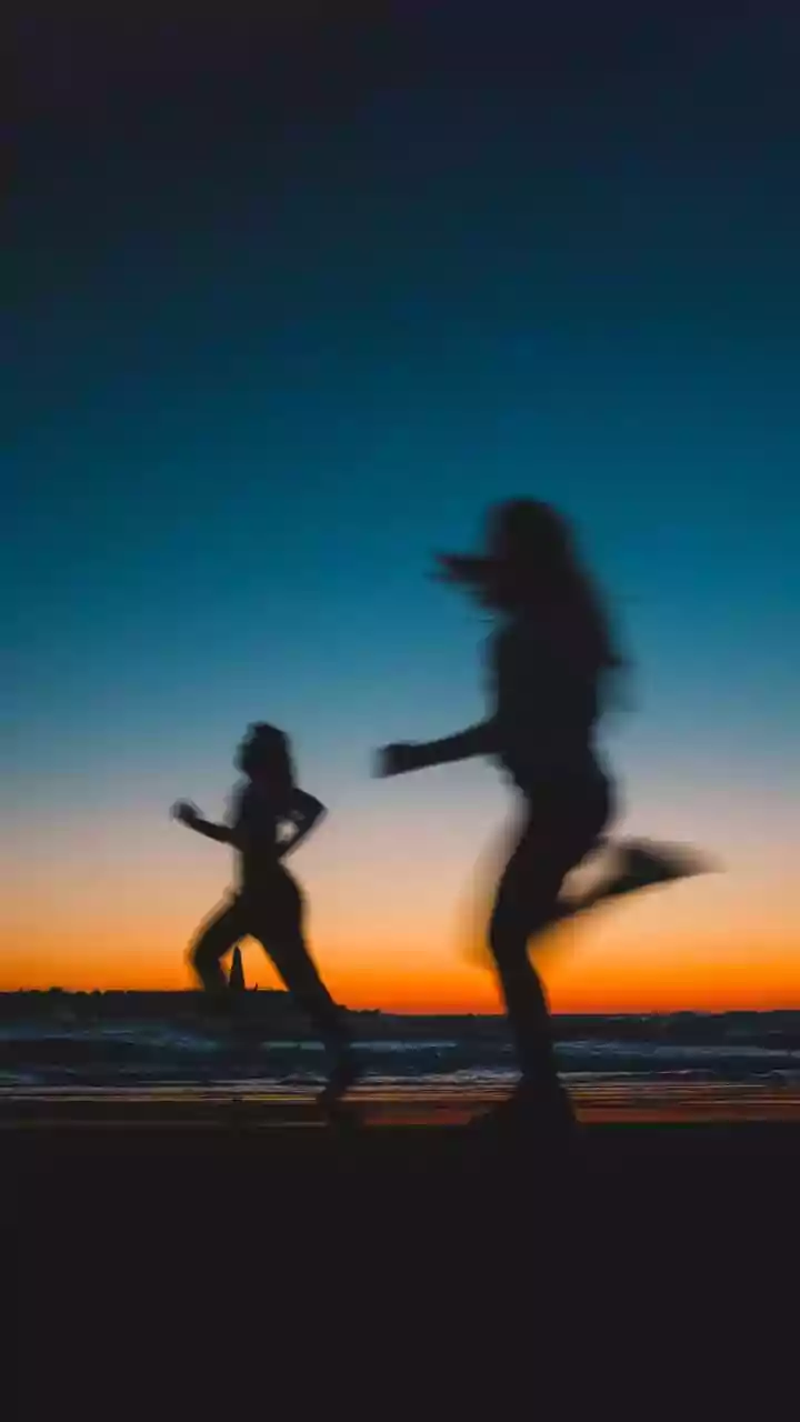How Dancing And Running Differ In Workout Duration And Total Energy Use
