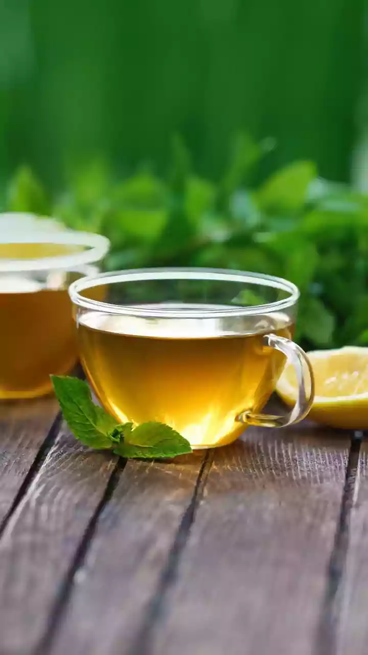 Peppermint Tea Compresses For Tension Headaches: Why a Compress Should Never Replace Needed Medical Care
