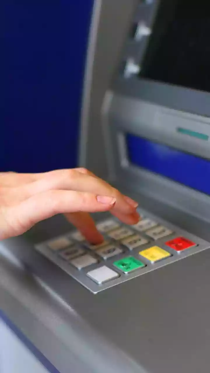 Planning A Bank Visit? Branches To Remain Shut For Multiple Days From Jan 14-18; State-Wise List