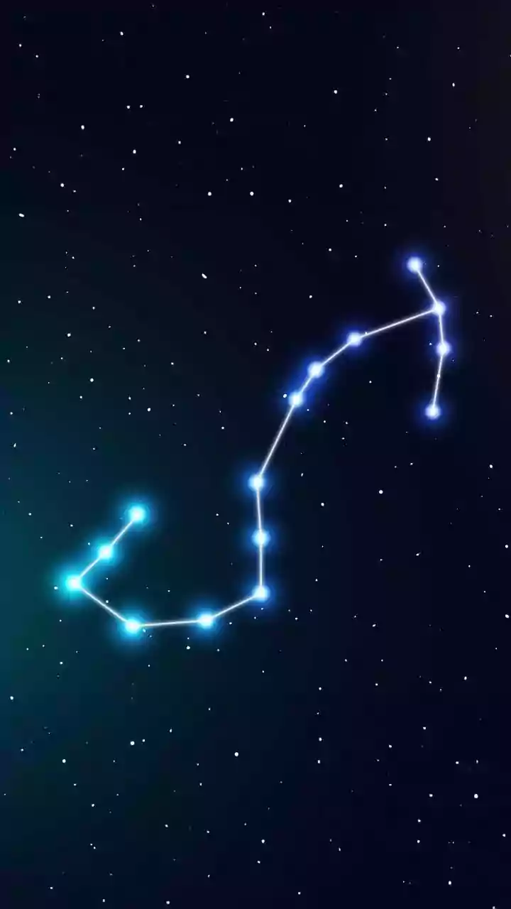 Weekly Tarot: Dec 8-14, 2025 Predictions