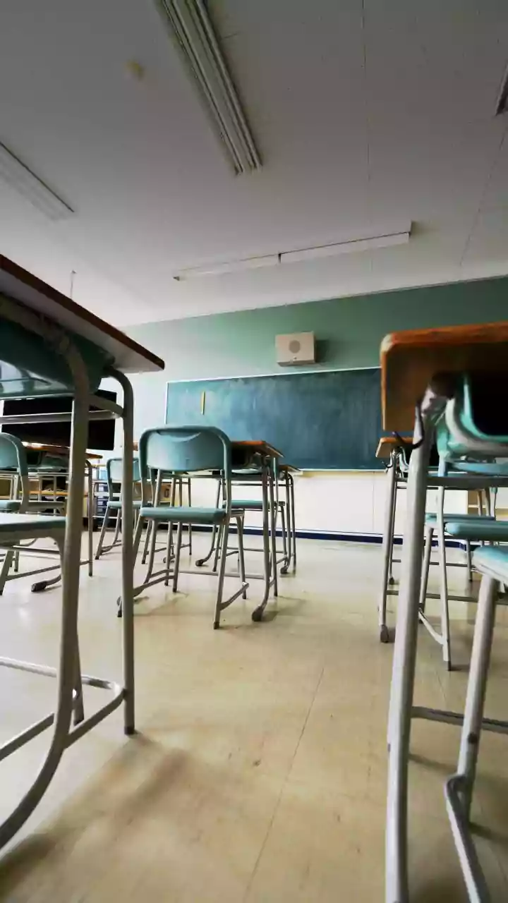 Schools up to Class 8 in Noida to remain closed till Jan 15 due to cold