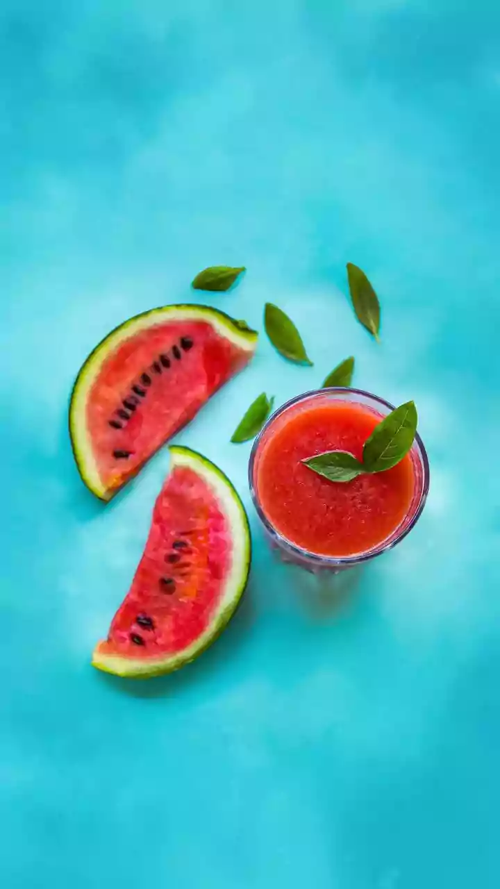 Summer Mouth Savvy: Expert Tips to Beat Dryness and Shine