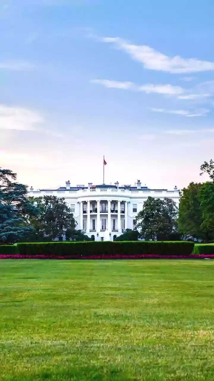 Did Trump Fall Asleep During Oval Office Meeting? Viral Video Sparks Health Debate