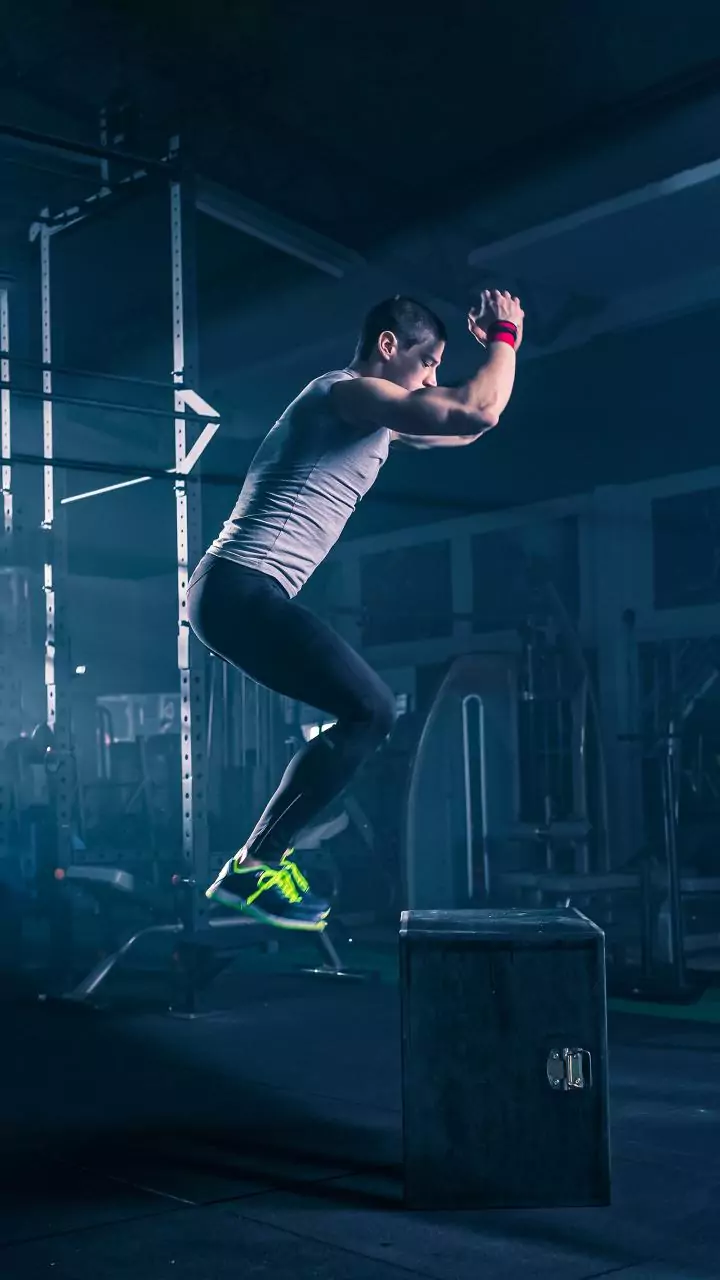 New to box jumps? Follow these simple tips