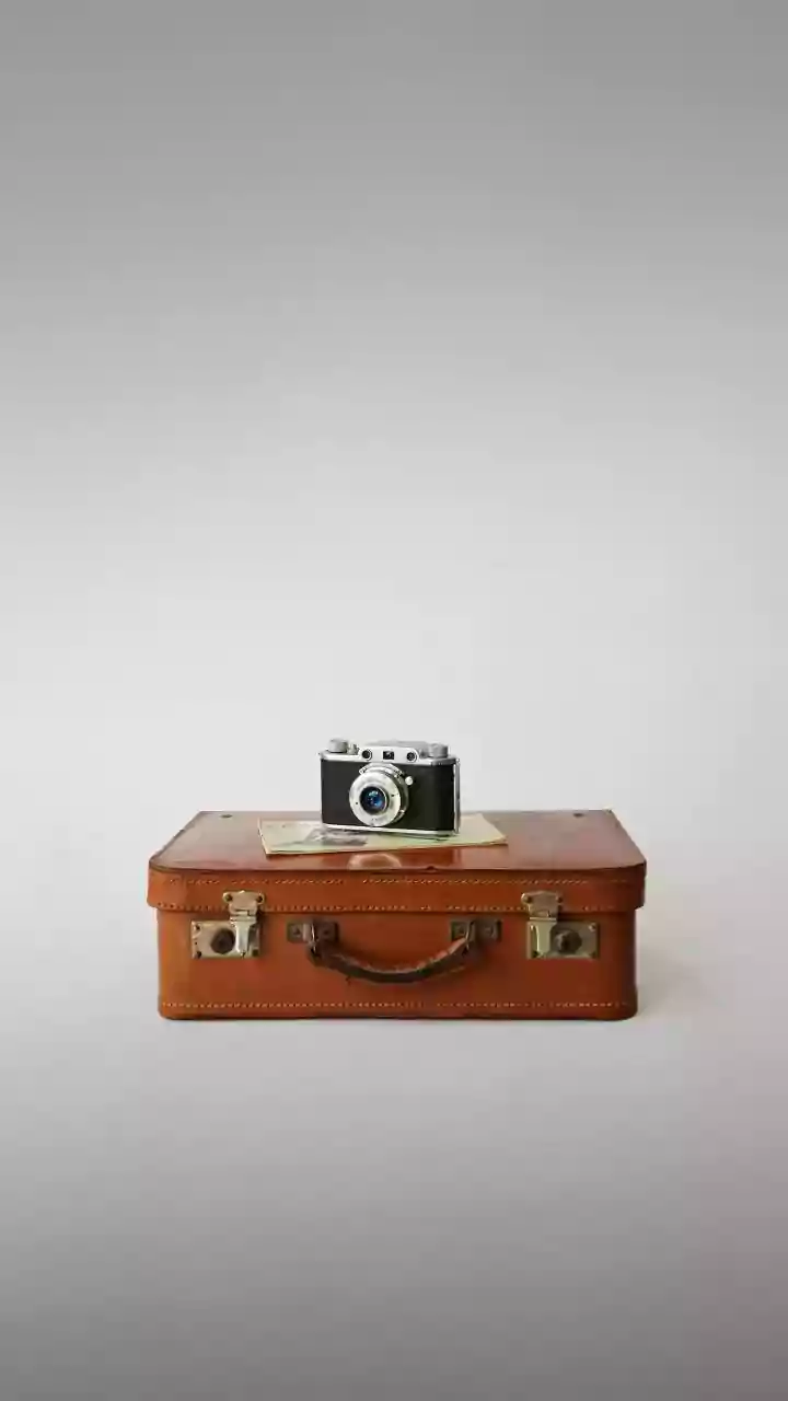 Museum of Material Memory: Unearthing Family Legacies Through Cherished Heirlooms