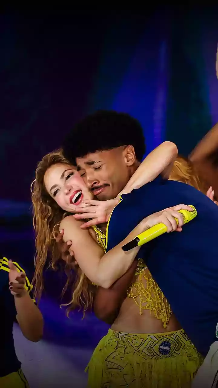 Do Complexo da Maré para o mundo: o emocionante agradecimento de Raphael Vicente a Shakira