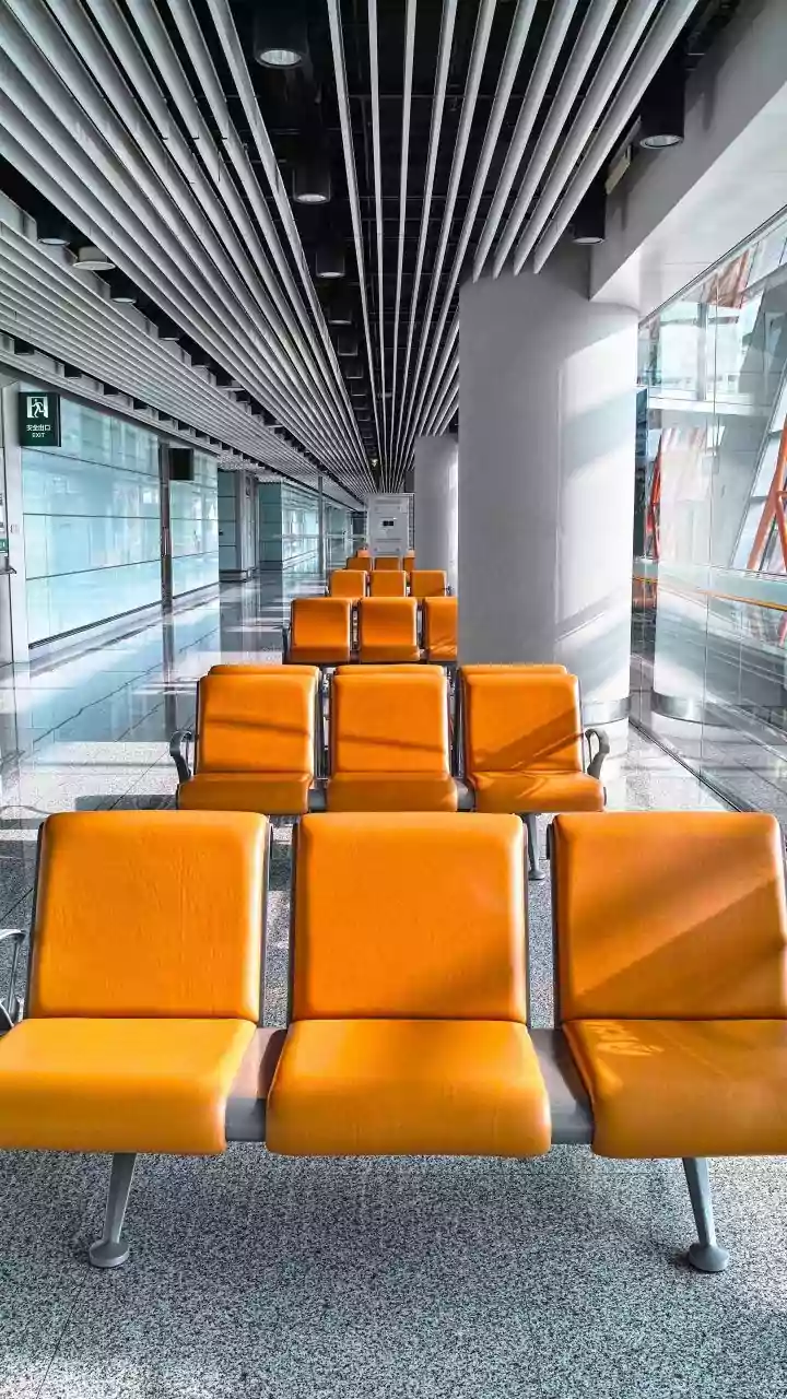 Pakistani Traveler's 10-Hour Mumbai Airport Layover: A Smooth Transit Experience