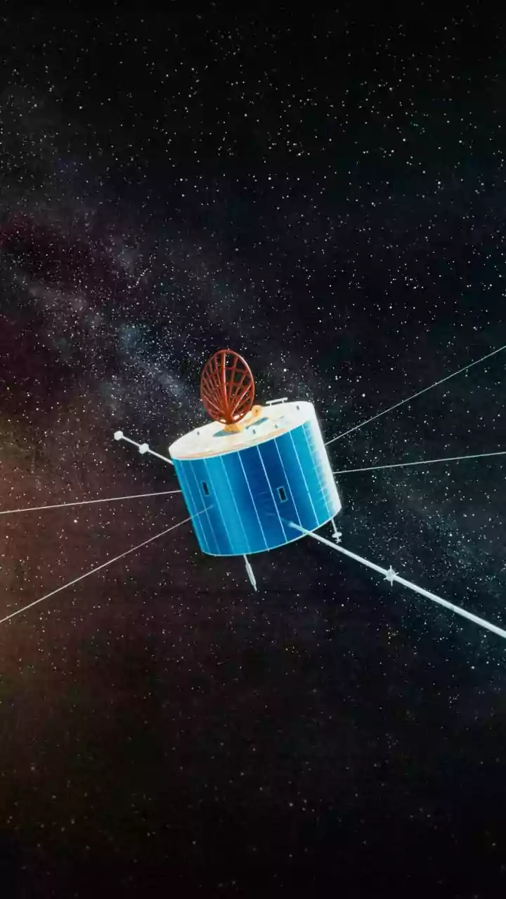 Ultra-Thin Solar Sails Drive Deep-Space Probes Forward Without Relying On Chemical Thrusters