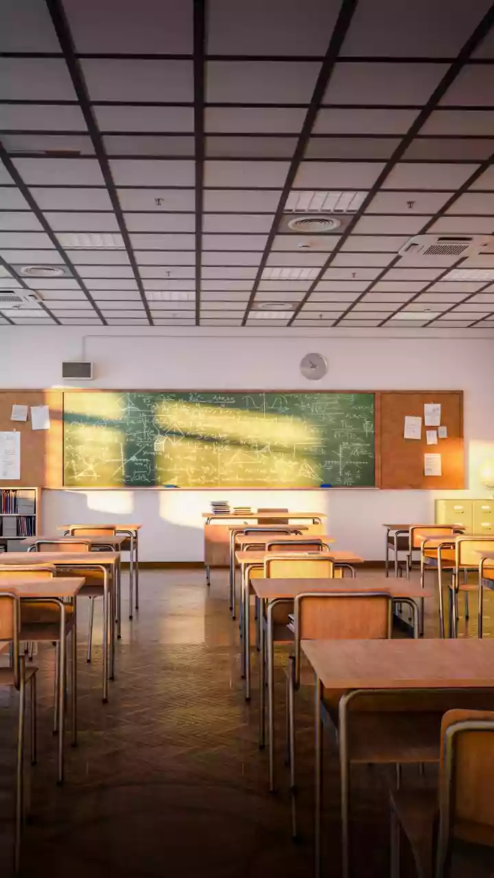 165-Year-Old Mumbai School Is Behind Some Of India’s Biggest Names - What Makes It So Special?