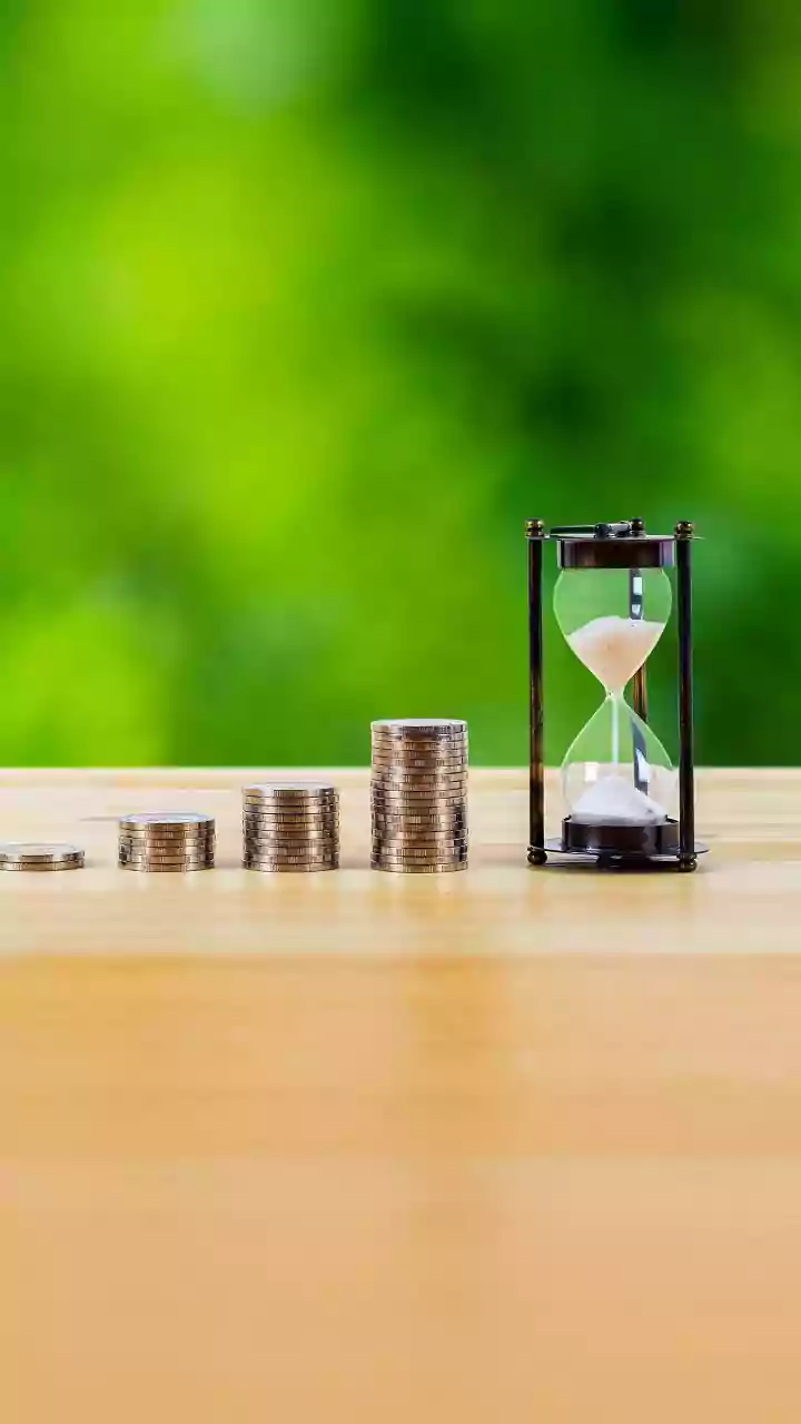 How To Create Guaranteed Cash Flow Using Fixed Deposit Laddering Strategy