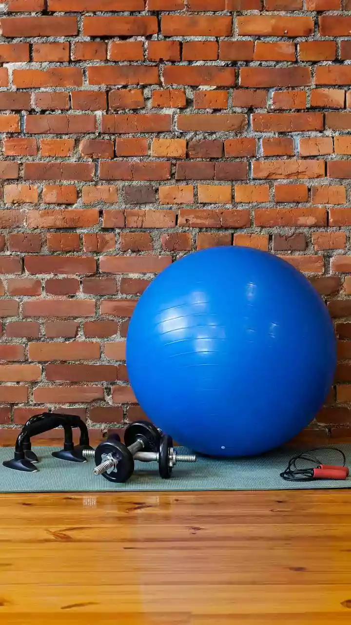 Looking To Tone Your Abs: Here Is How Pilates Compares With Circuit Workouts