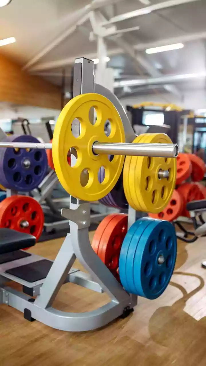 What The 30-Year Strength-Training Study Says About Moderate Strength Training Over Extreme Routines
