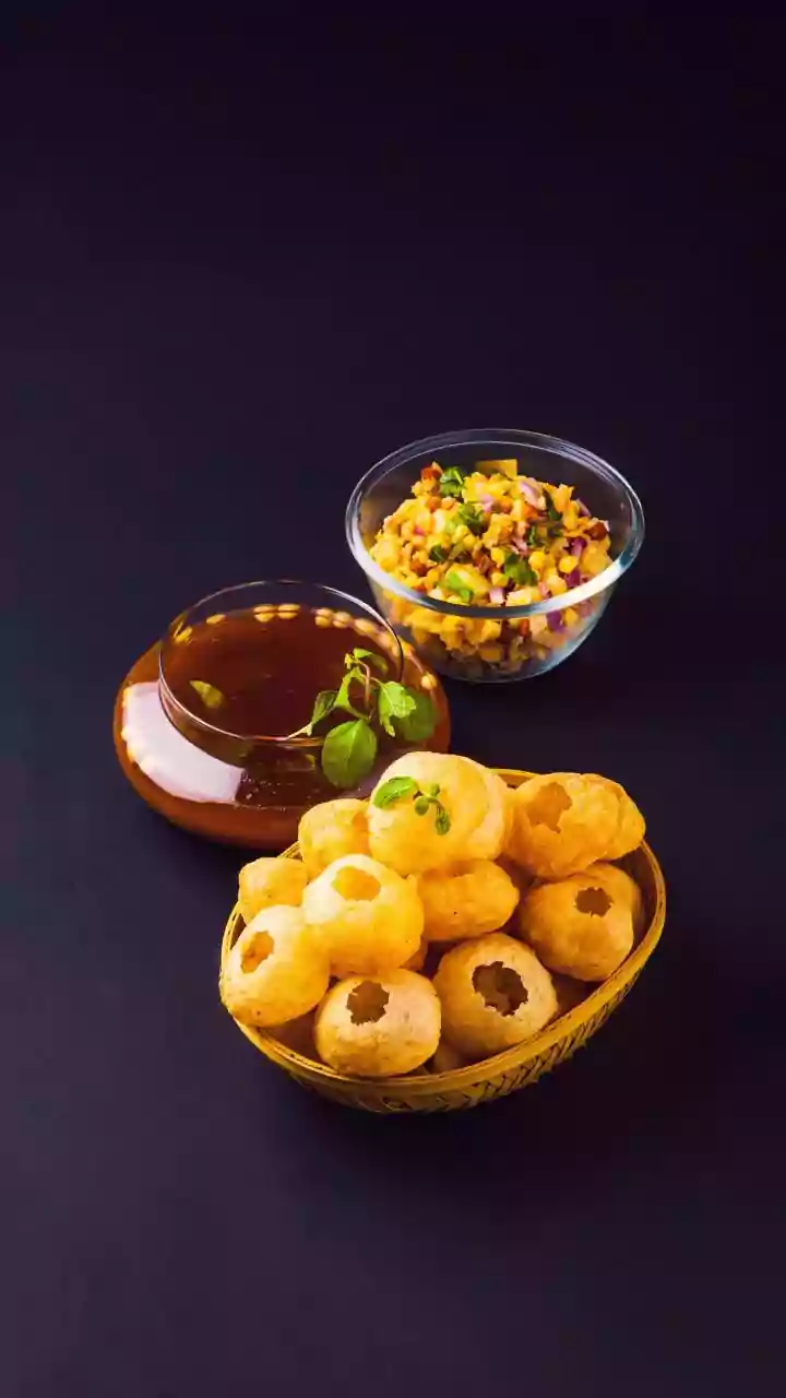Hidden Regional Monsoon Dishes Are Becoming Café Favourites In Delhi