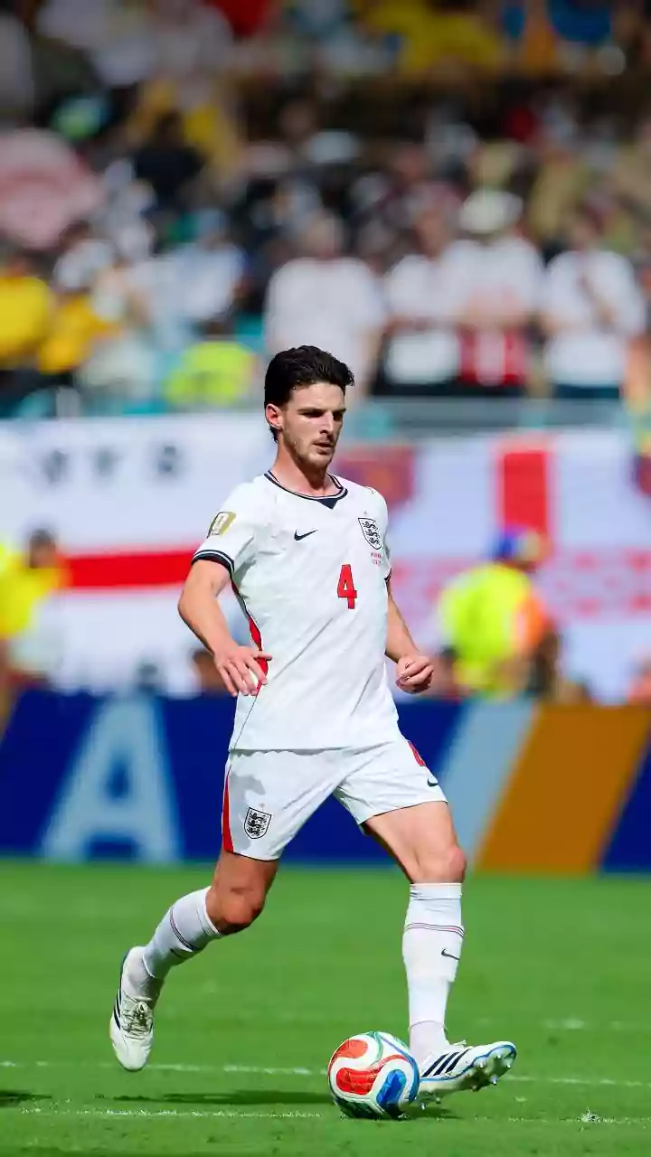 FIFA World Cup: Declan Rice's scanning habits before receiving the ball