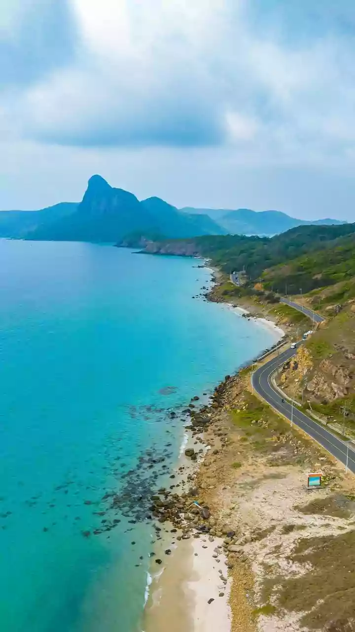 Vai à praia de carro? Veja onde já é preciso pagar taxa para entrar