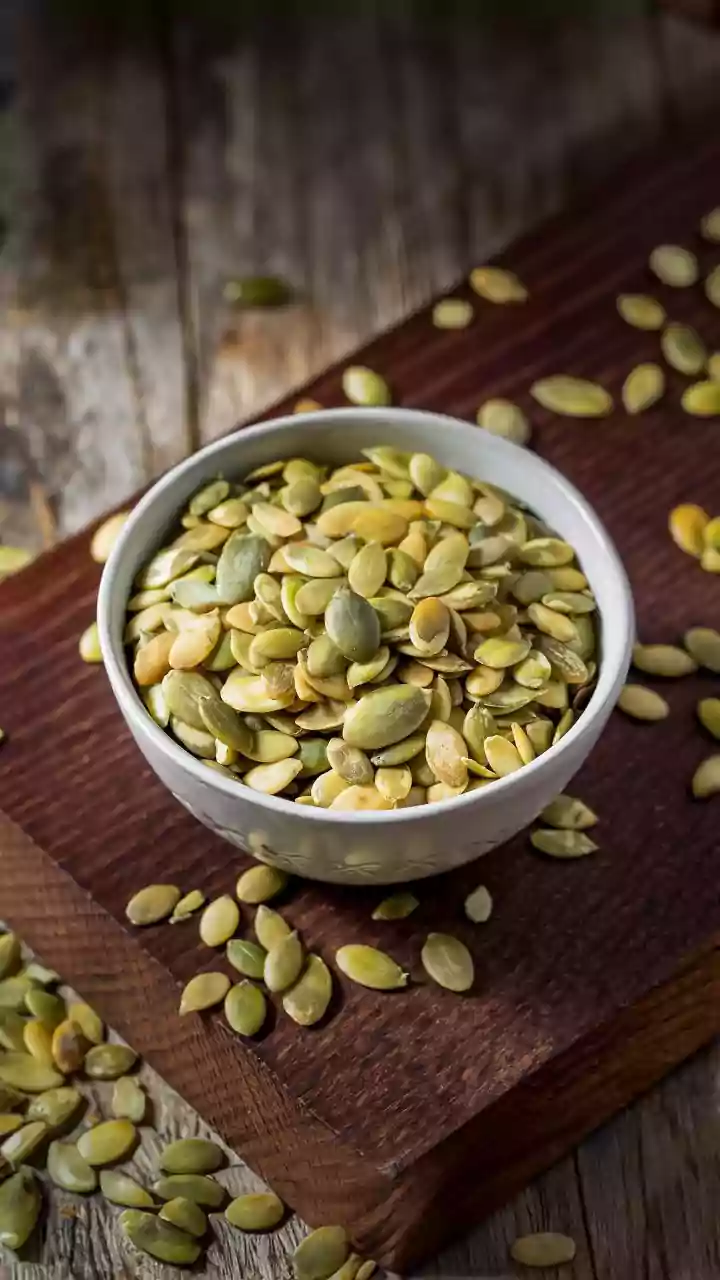 Why Homemade Roasted Seed Mixes Help Keep You Focused And Full Through Afternoon Meetings