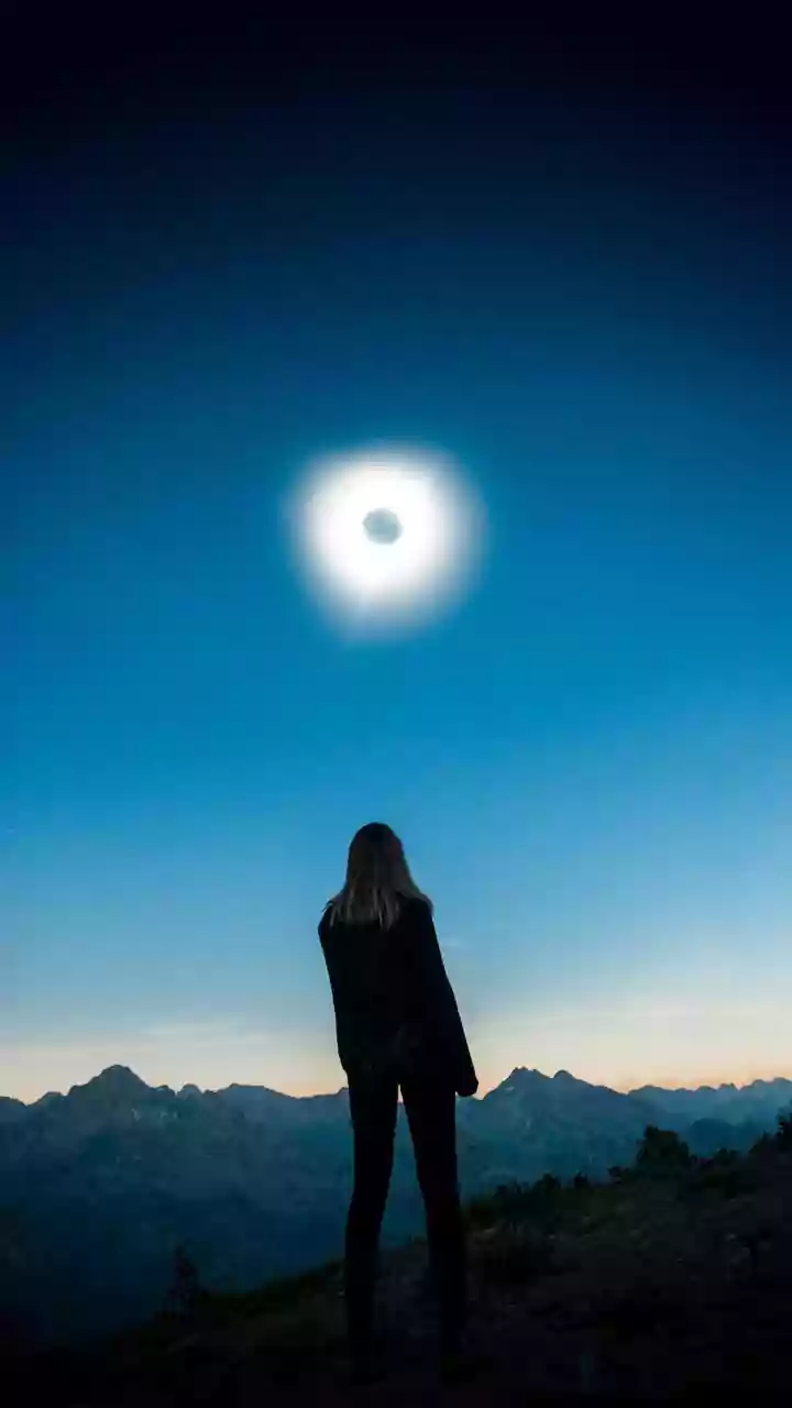 Cloud Cover Is the Main Uncertainty for Avellanosa de Muñó's Eclipse View