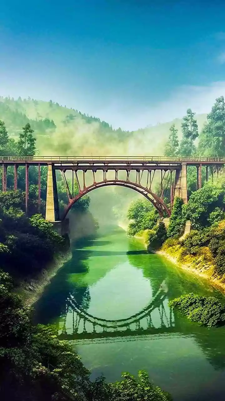 Magical Mountain Journeys: 5 Indian Train Adventures