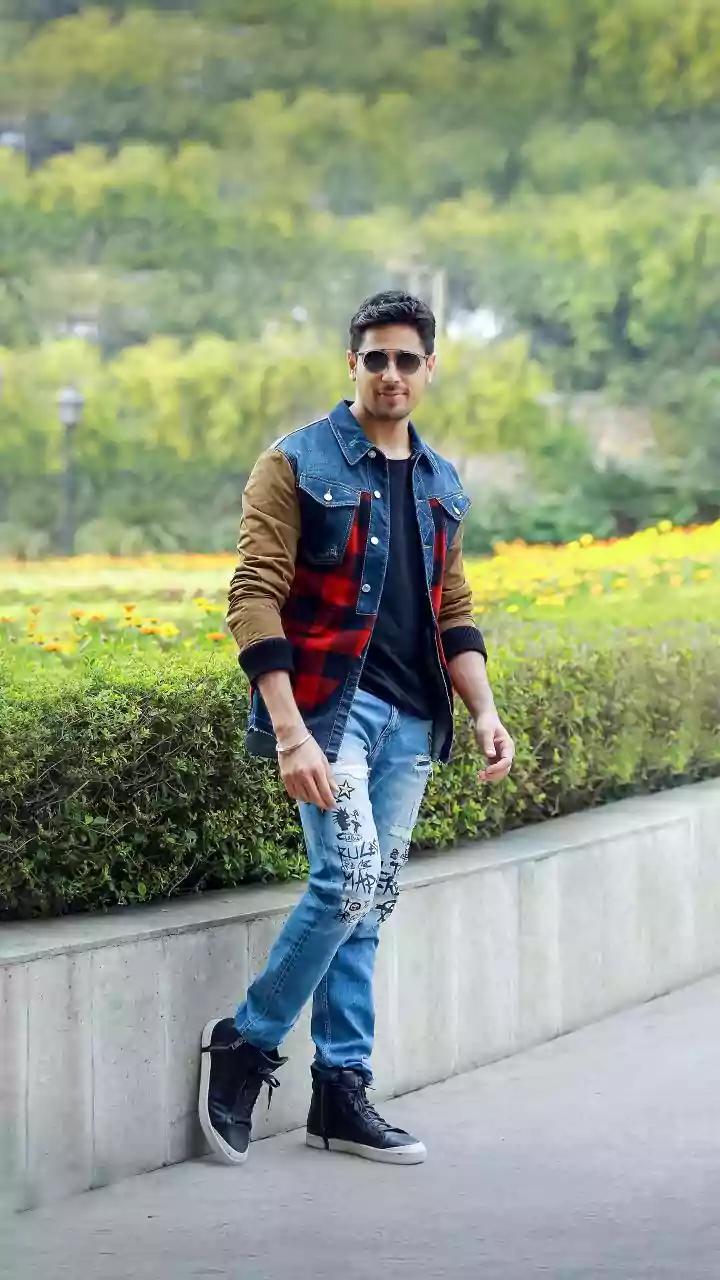 Sidharth Malhotra Lauds Homebound's Team For Oscars 2026 Shortlist, Calls It A 'Proud Moment'