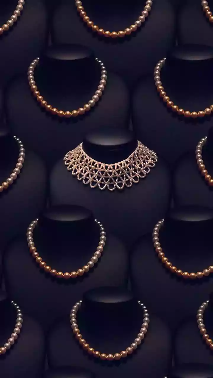 Maximalist Desi Jewellery Returns For Festive Fashion: What Layered Necklaces Actually Means