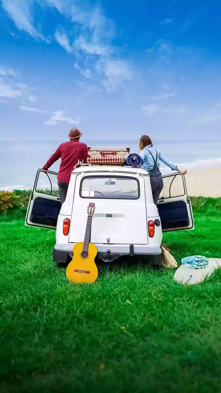 Four-Day Weekend Travel Packing Guide For Young Friends Driving Hatchbacks Across India
