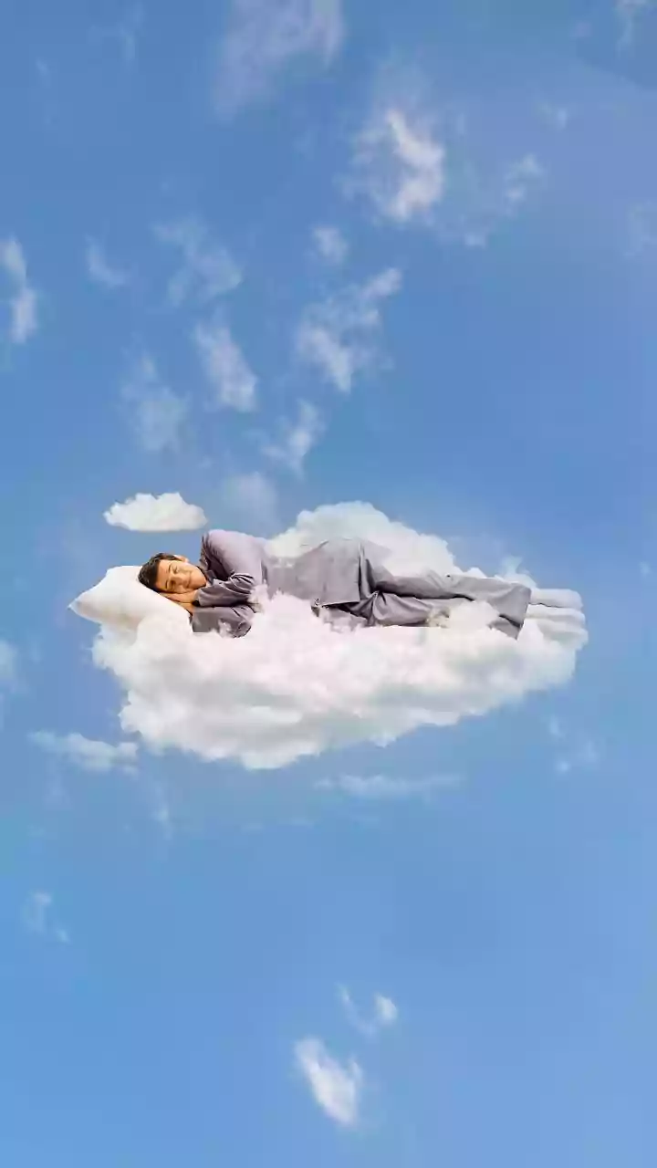 The Science of Vivid Dreams: Why Restless Sleep Makes Dreams Feel Unforgettably Real