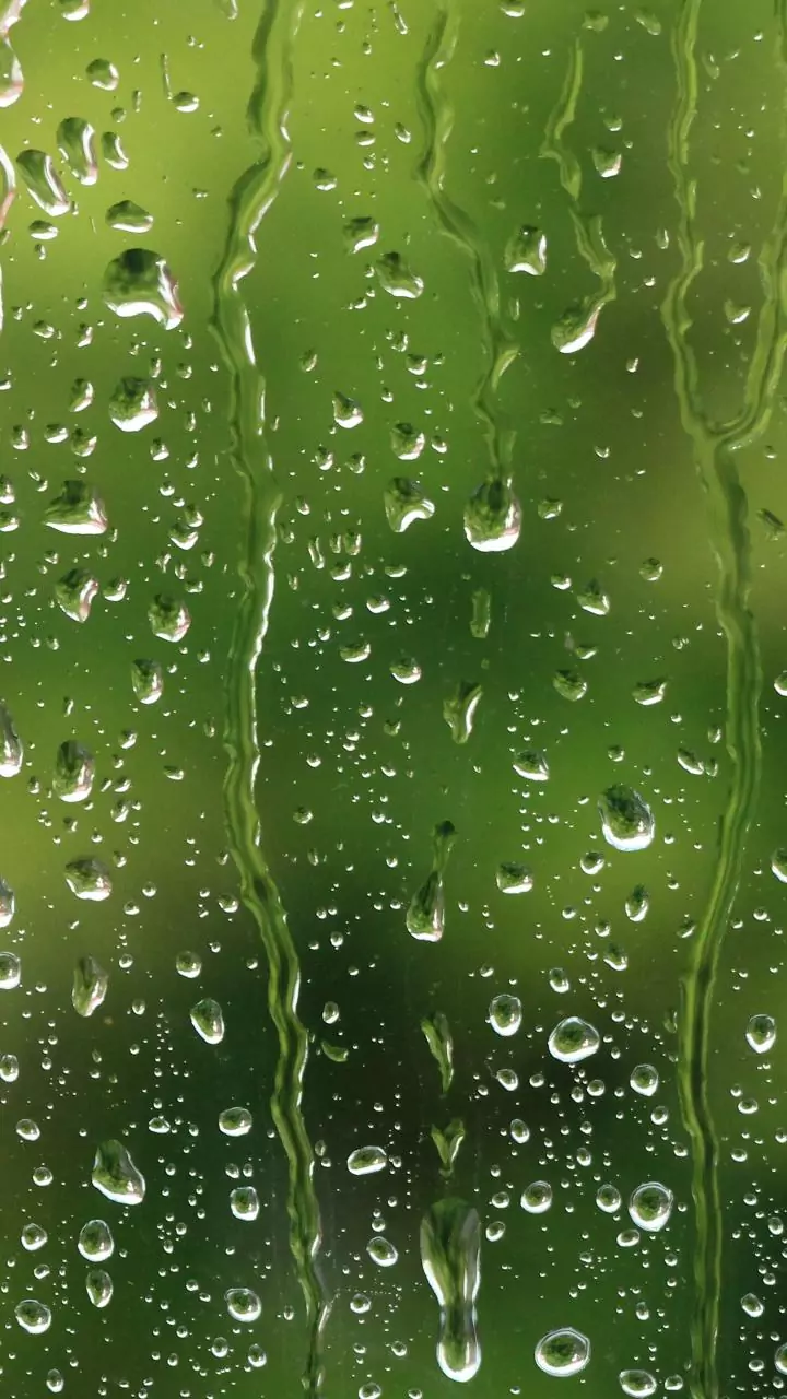 Dry air today—you may feel thirsty sooner.