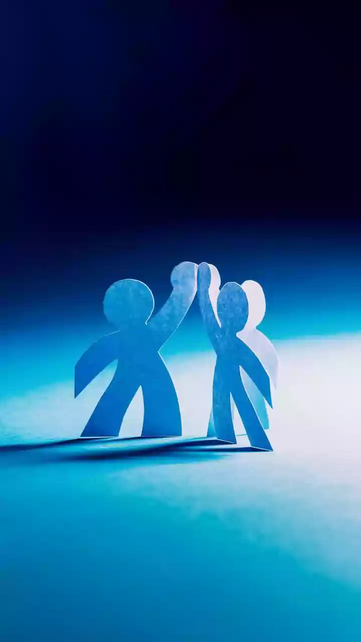 Navigating Love: Understanding & Thriving in Cross-Cultural Relationships