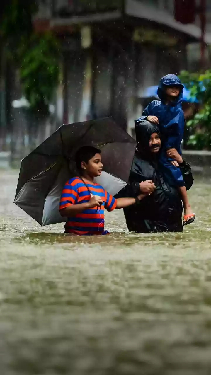 IMD Issues Orange Alert for Seven Kerala Districts Amid Heavy Rain