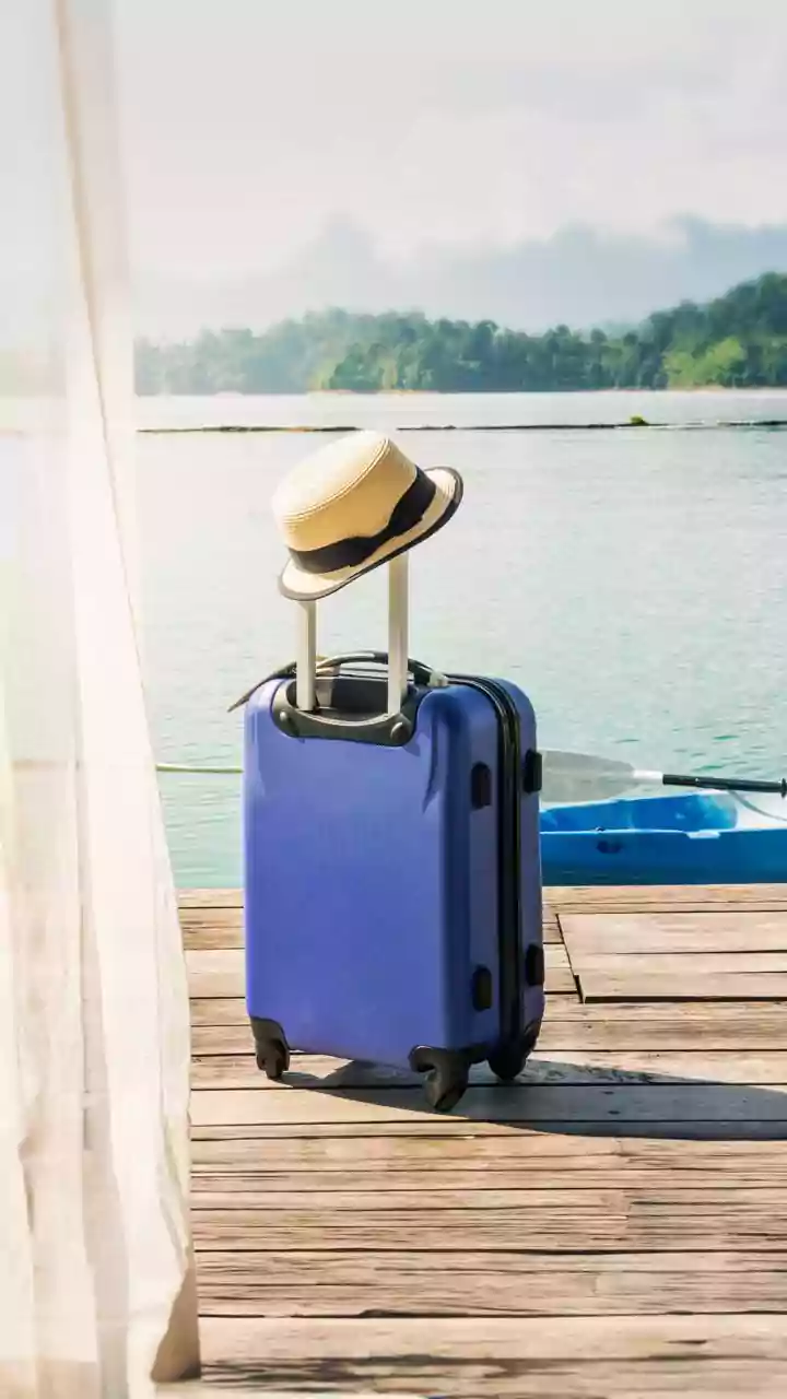 Travelers use vacuum compression pouches to maximize luggage space on beach trips