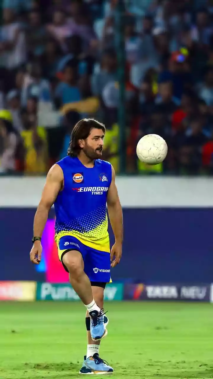 Famous Indian cricketers and their favourite football clubs
