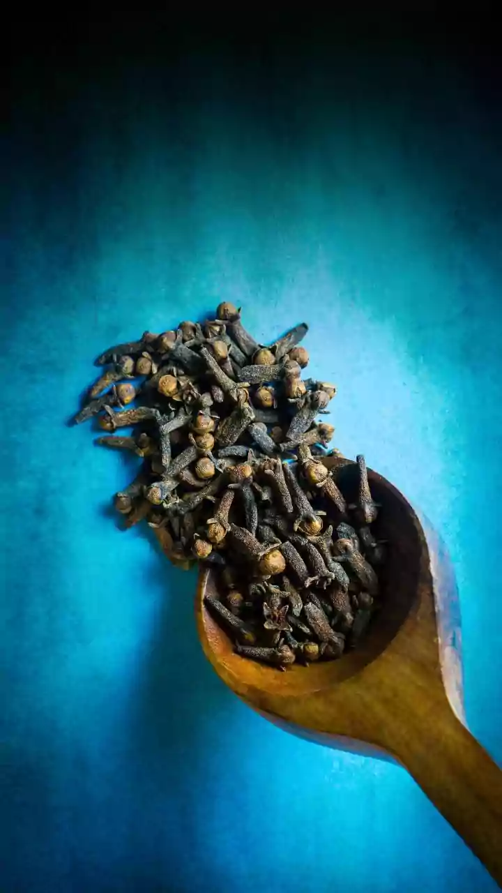 Whole Spices Need Time to Release Their Aroma