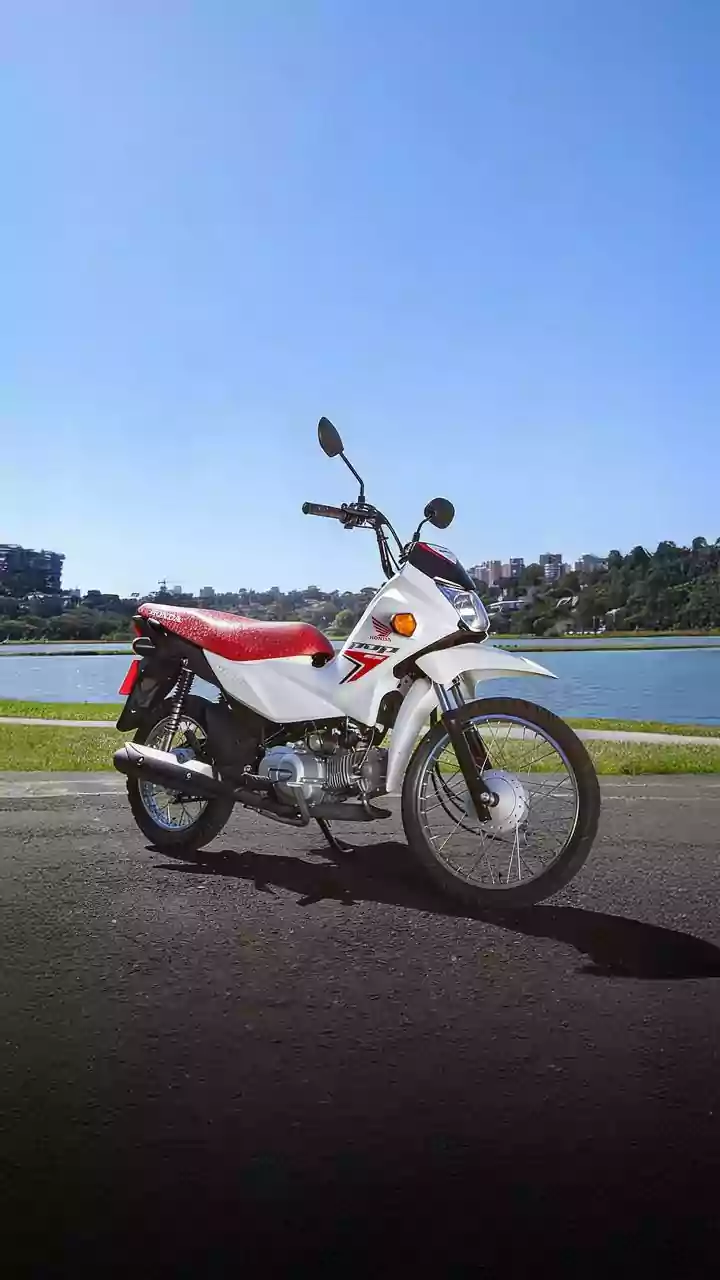 Honda Pop custa R$ 16 mil, a depender da loja; levantamento aponta preços muito acima do sugerido