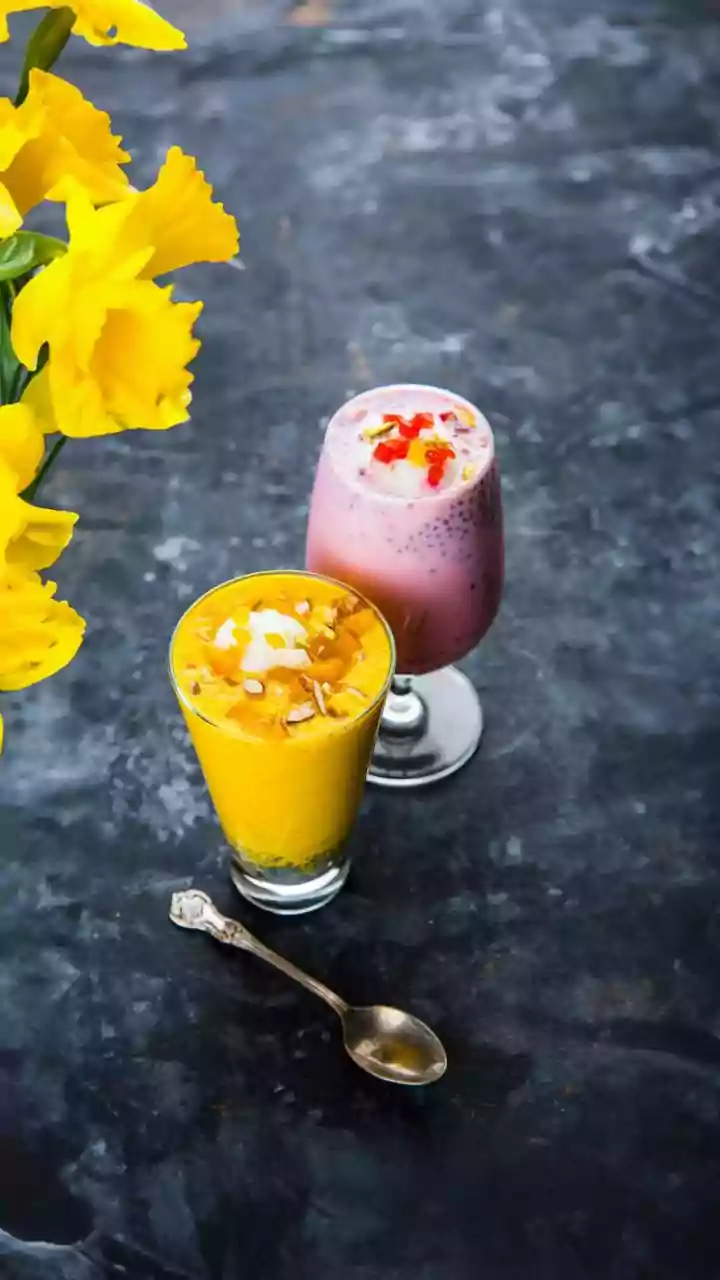 Refreshing Mixed Fruit Lassi: A Quick & Easy Recipe for Instant Delight