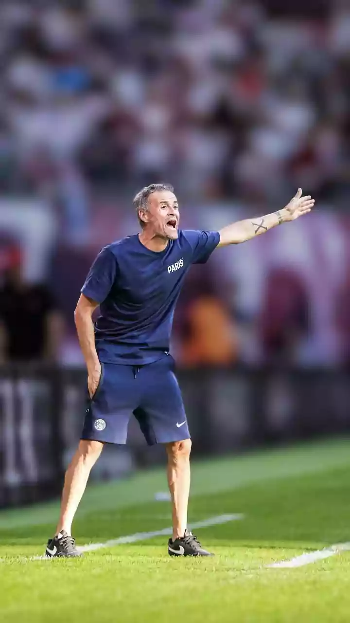 MU Bergerak! Temui Agen Luis Enrique, Carrick Terancam Gagal Jadi Manajer Permanen