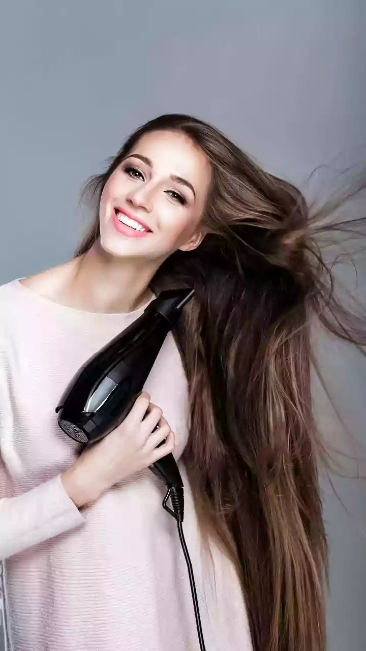 The Frizz-Fighting Routine Everyone Wants