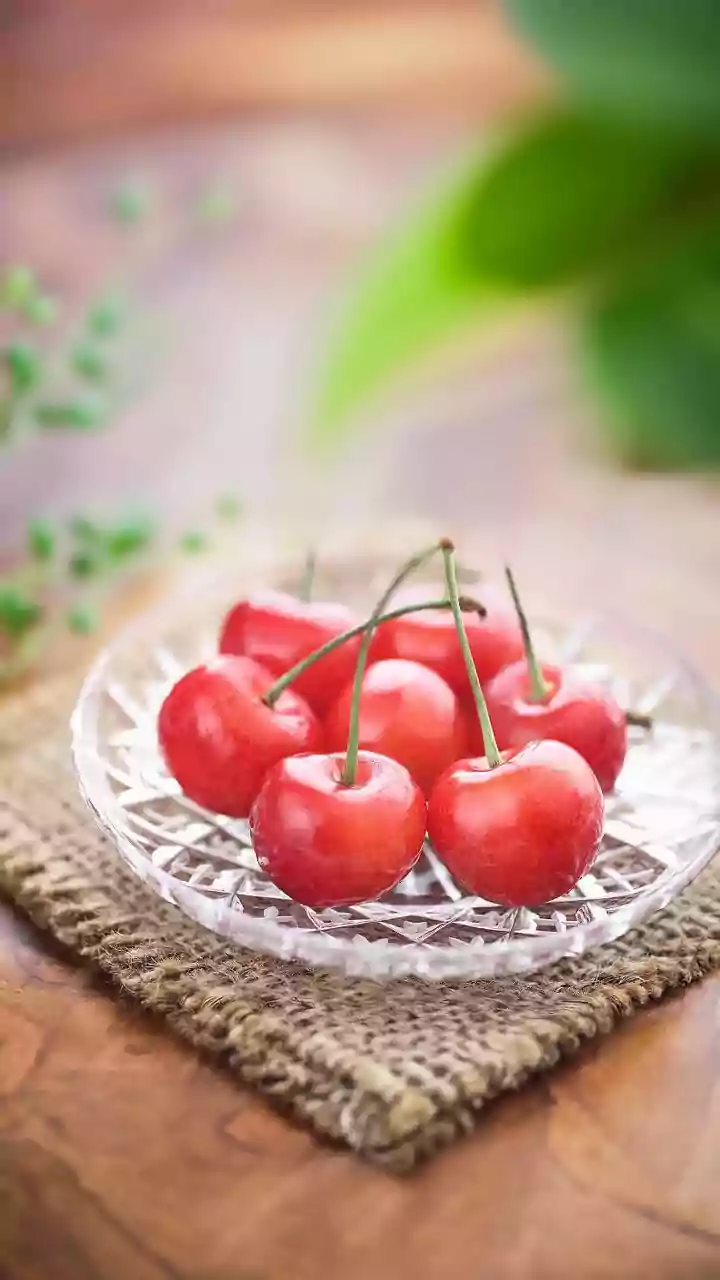How Natural Anti-Inflammatories In Tart Cherry Juice Accelerate Muscle Repair And Restful Nights