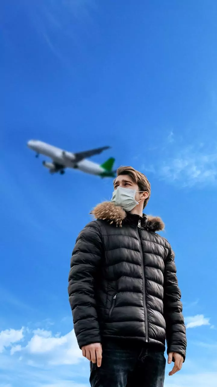 Delhi's air pollution triggers travel warnings from Singapore, UK, and Canada