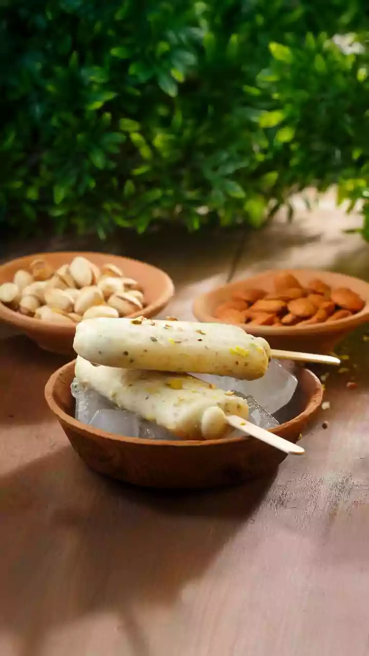 India's Beloved Kulfi & Phirni Among World's 100 Best Desserts: What Makes These Street Foods So Popular?