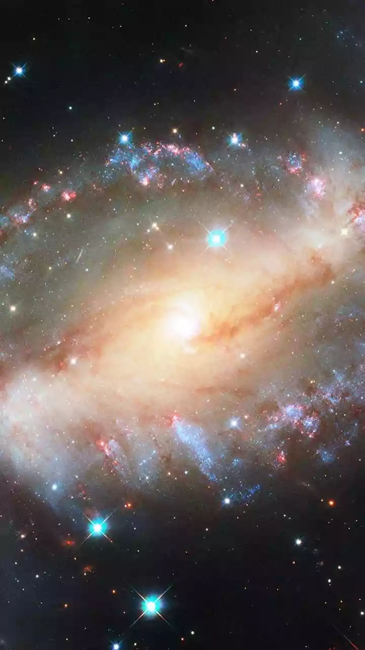 Unveiling the Hubble's Dark Universe Discoveries