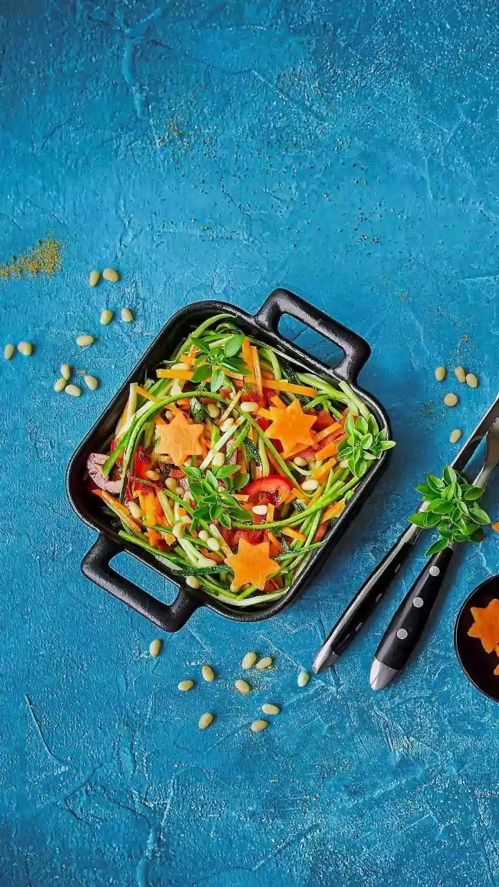 How Fresh Carrot Salad With Vegetables Can Add Variety To Carrots Meals