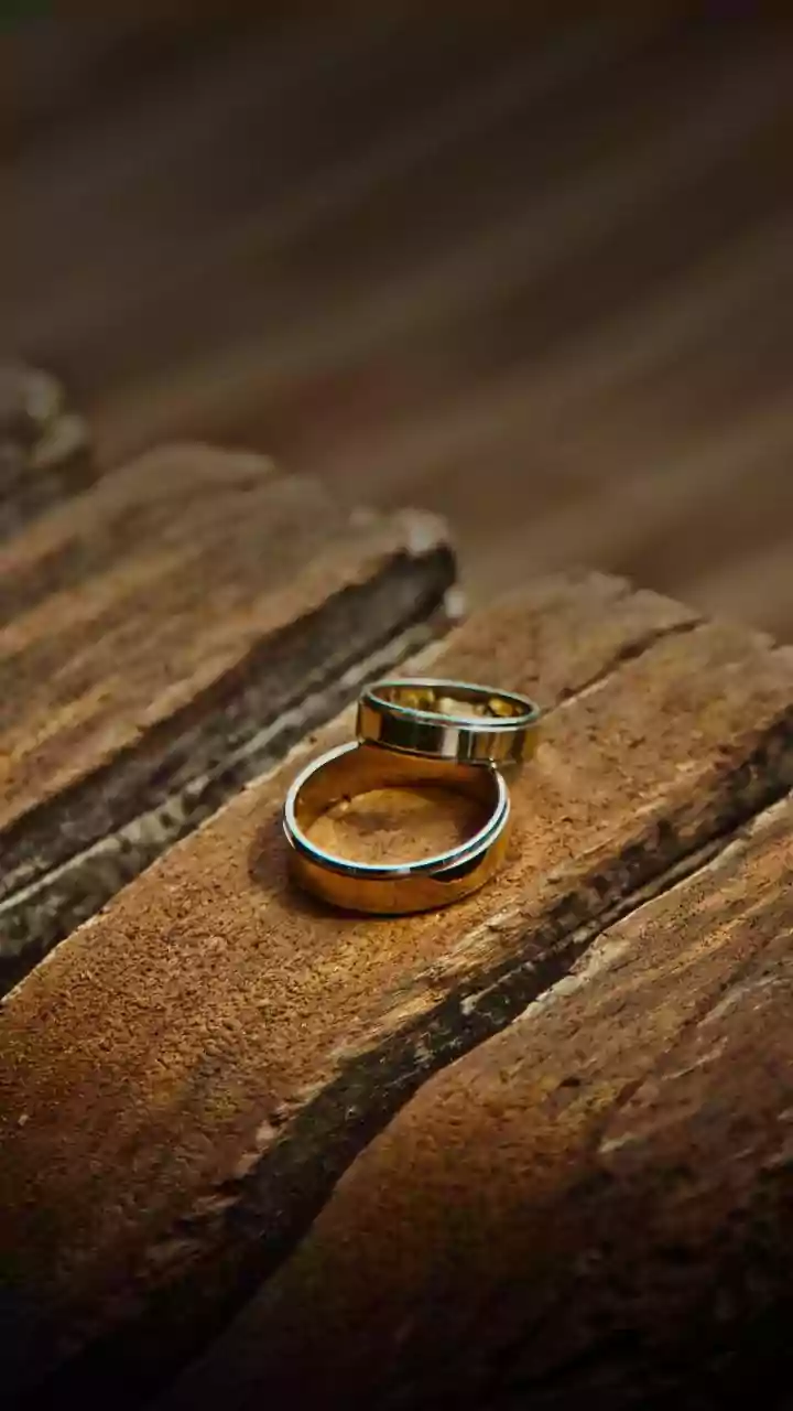 Unbreakable Bonds: What Sustains Marriages?