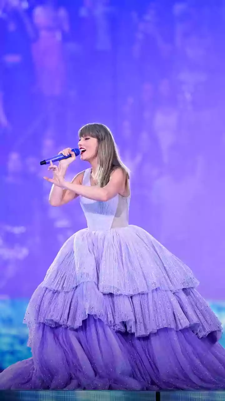 Taylor Swift Brings Fairytale Fashion To The Toy Story 5 Premiere In A Whimsical Erdem Minidress