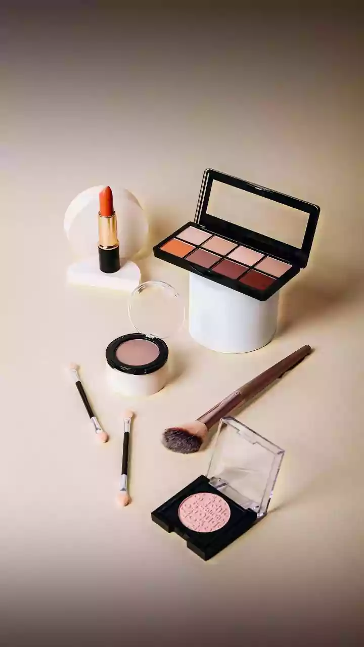 Soft Eye Makeup Starts With Brown Mascara